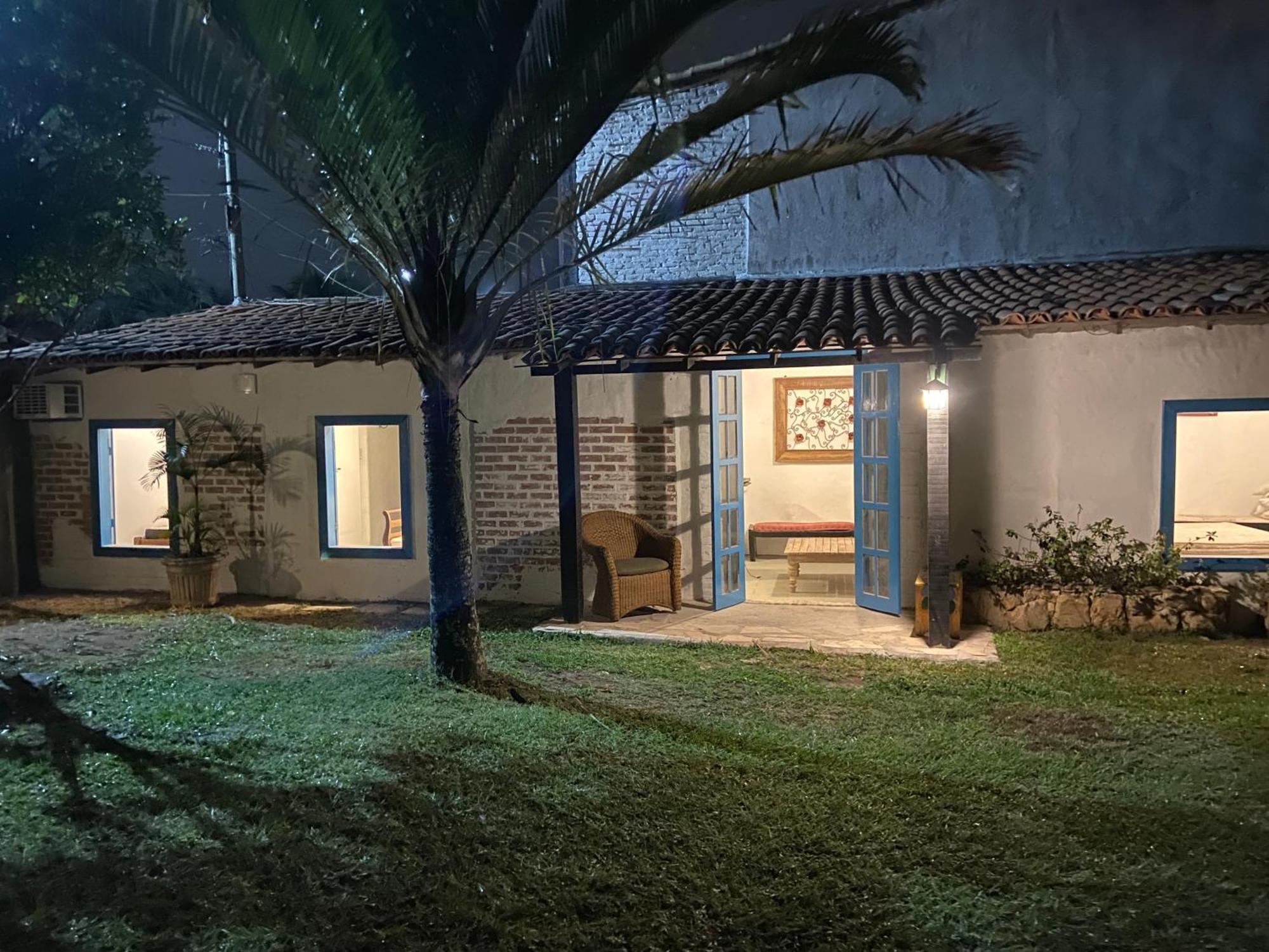 Peixe Crew Manguinhos Bed & Breakfast Armacao dos Buzios Bagian luar foto